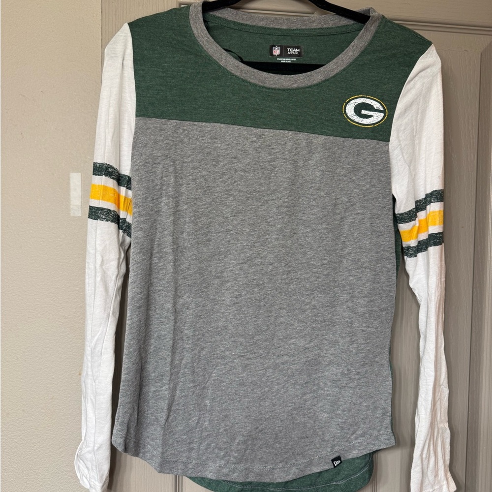 NFL Team Apparel Green Bay Packers Green and Gray Shirt